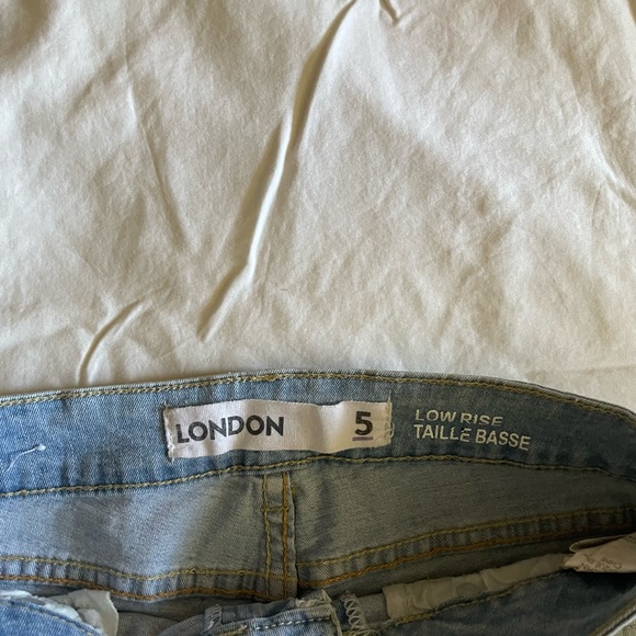 Denim shorts - Picture 2 of 2